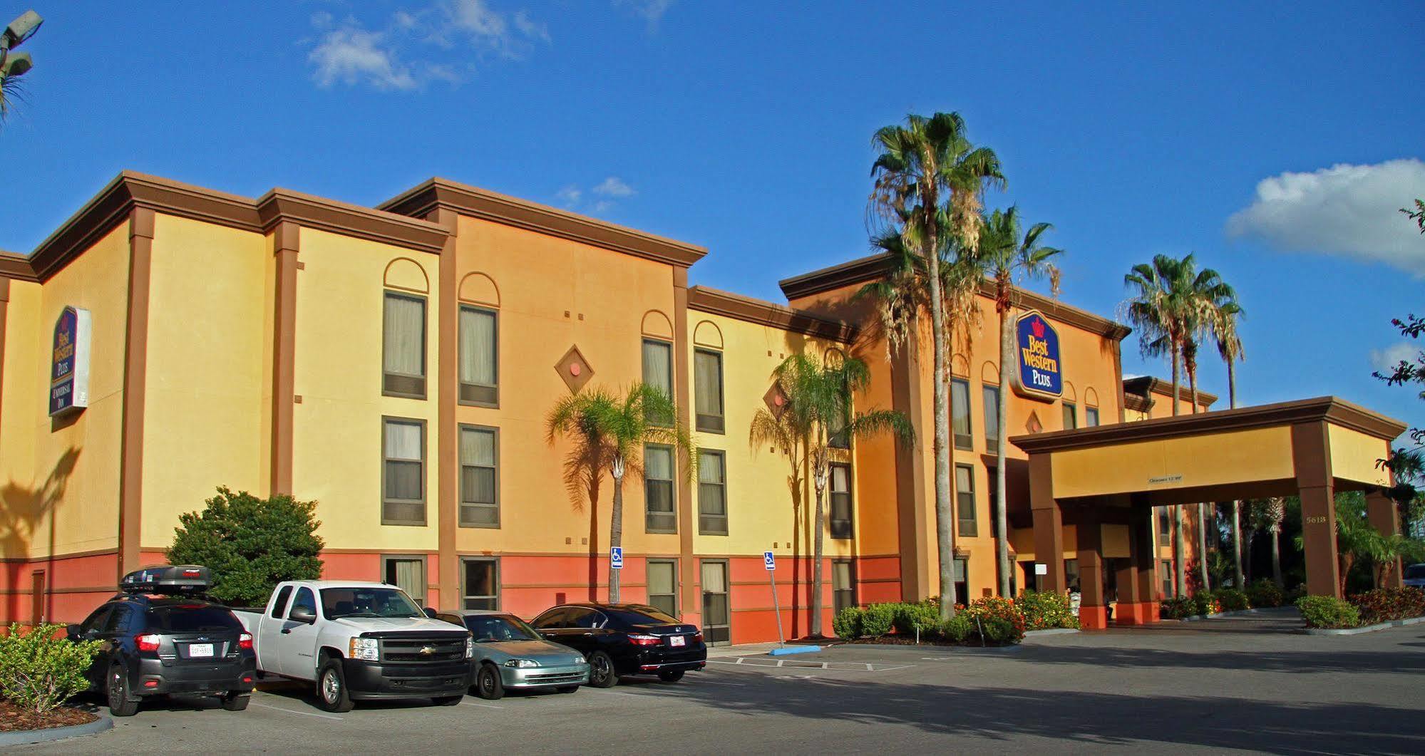 Hotel Western Universal 3*